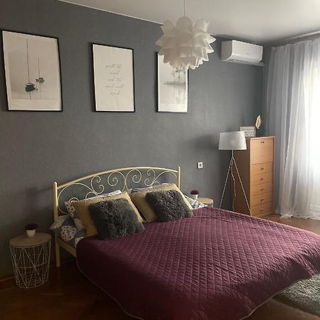 Apartment For A Pleasant Stay Одесса Экстерьер фото
